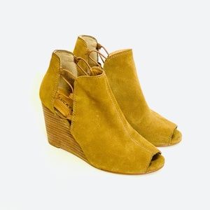 Lucky Brand Camel Open Toe Leather Wedge